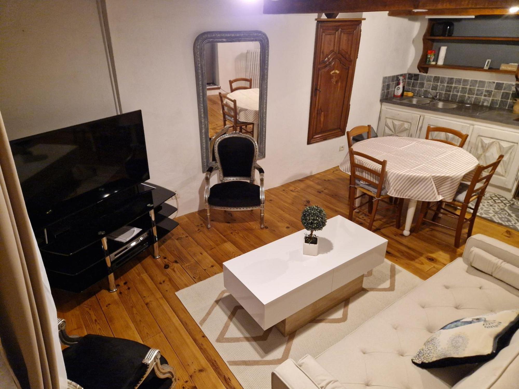 Charmante Petite Grange - 5 Couchages Holiday home *
